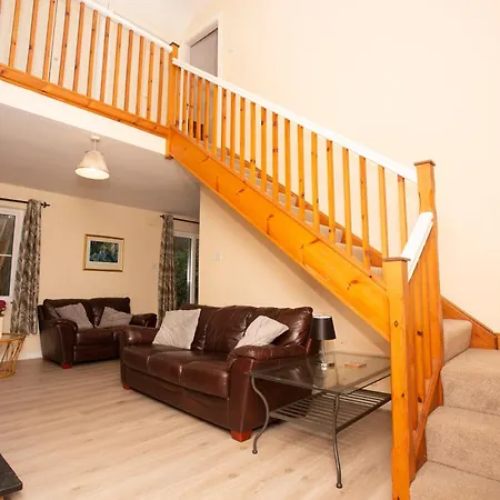 Semesterbostad Village No 32 By Trident Homes