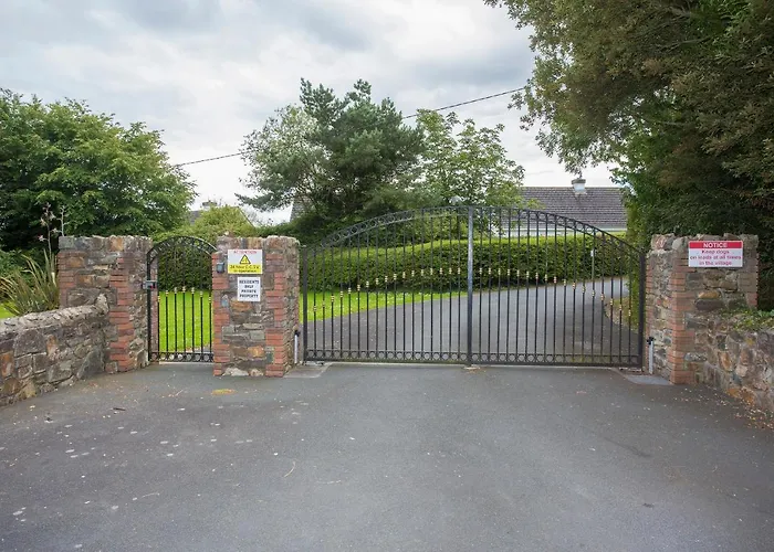 Village No 32 By Trident Homes Vakantiehuis Brittas Bay