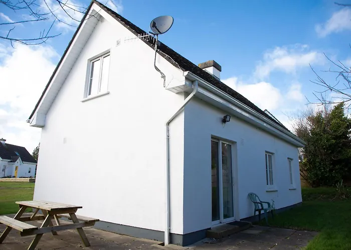 Village No 32 By Trident Homes Vakantiehuis